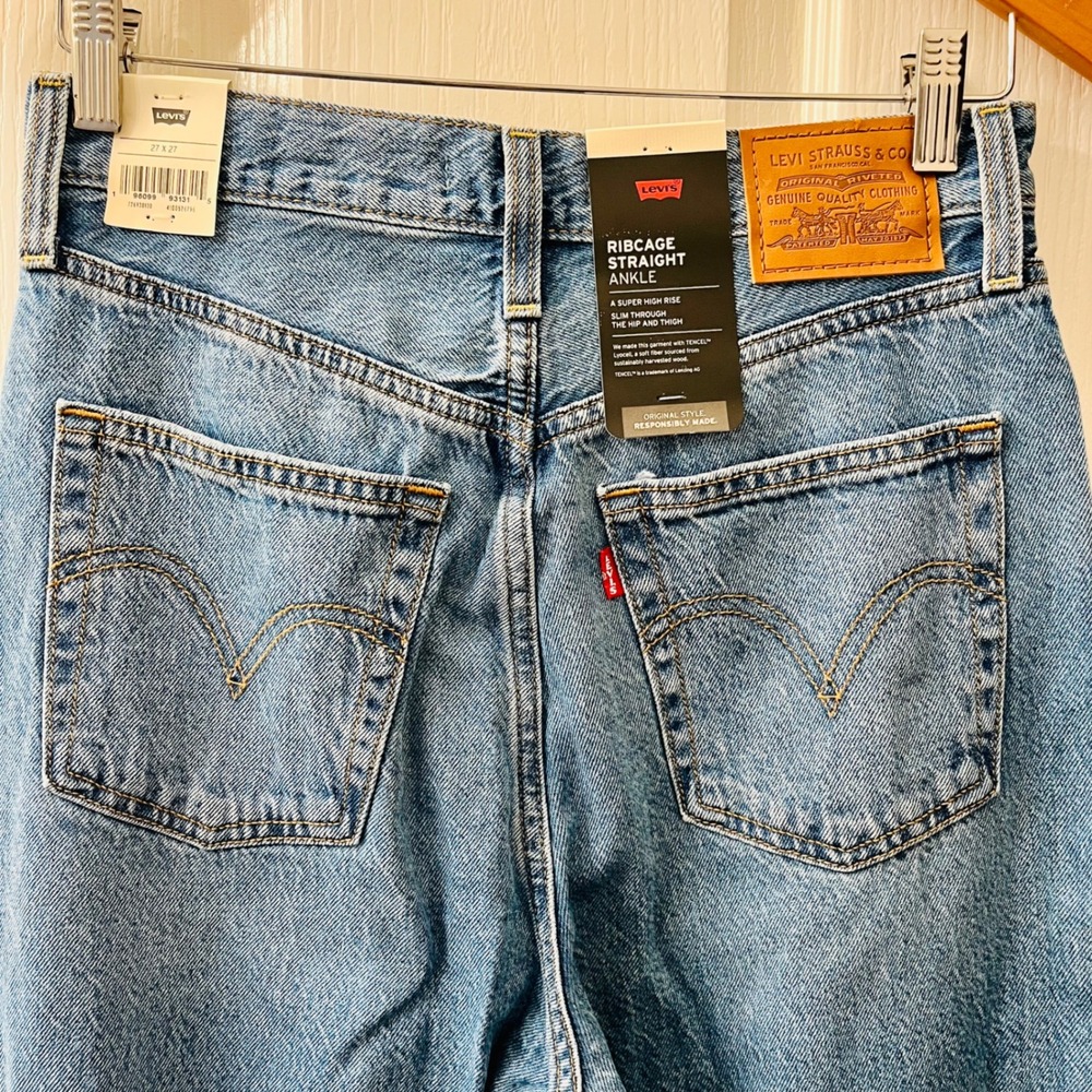 Levis Premium Ribcage Straight Ankle Jeans Women 27x27 In the Middle Blue Denim - Picture 3 of 14